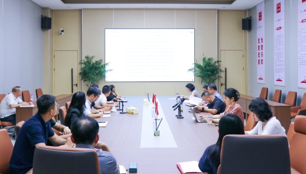 万博科技职业学院召开党委扩大会议暨党的建设工作领导小组会议